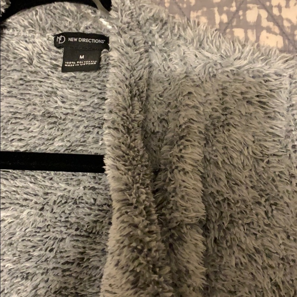 Vest - Picture 2 of 2